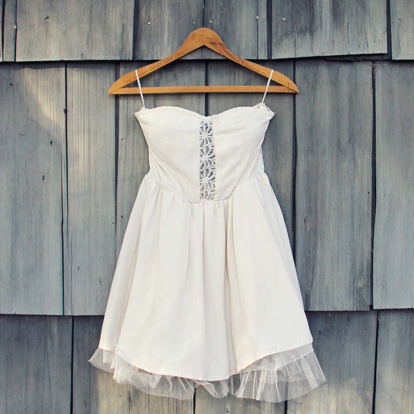 Spruce & Lace Dress: Featured Product Image