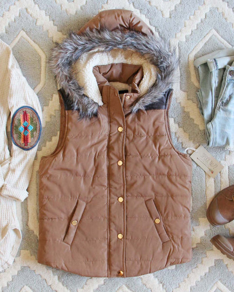 Suncadia Hooded Vest in Camel: Featured Product Image