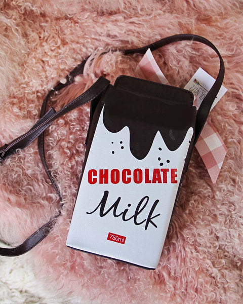 Sweet & Fresh Tote in Chocolate: Featured Product Image