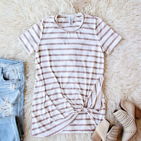 The Knot Tee in Taupe