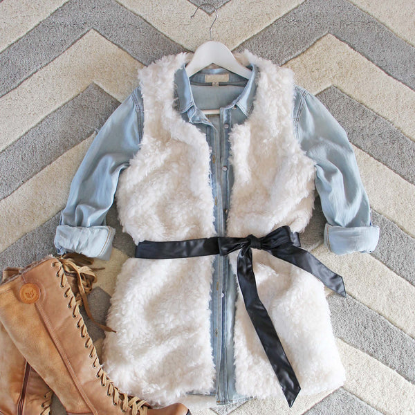 The Teddy Vest in Snow: Featured Product Image