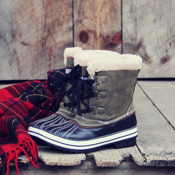 The Timber Snow Boots: Featured Product Image
