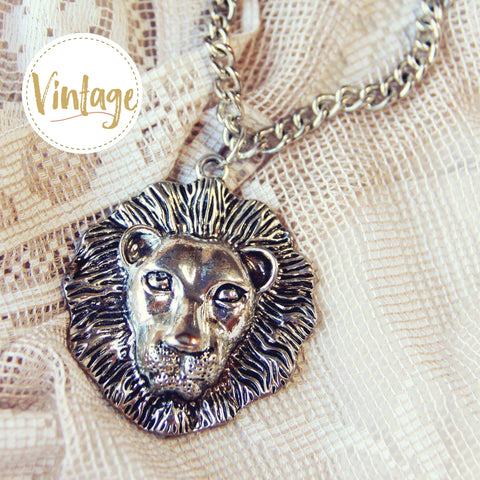 Vintage Leo Zodiac Necklace