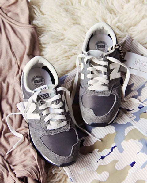 Vintage New Balance 420 Sneakers: Featured Product Image