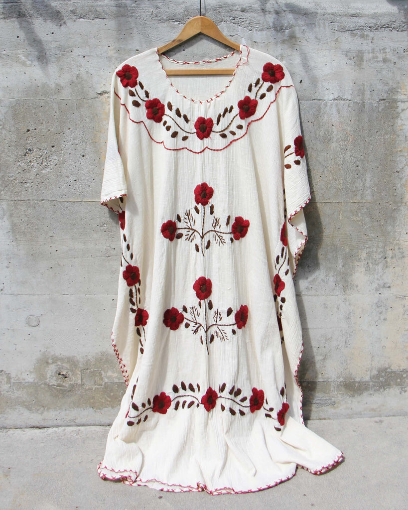 Vintage Mexican Embroidered Dress, Sweet Vintage Mexican Dresses from Spool 72. | Spool No.72 Vintage Mexican Embroidered Dress, Sweet Vintage Mexican Dresses from Spool 72. | Spool No.72