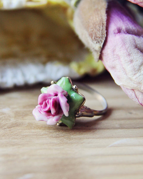 Vintage Rose Ring: Featured Product Image