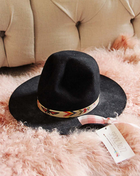 Vintage Winter Desert Hat: Featured Product Image