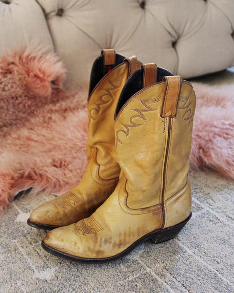 Vintage Montana Boots: Featured Product Image