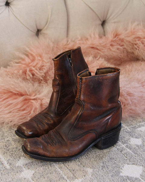 Vintage Short Boot: Featured Product Image