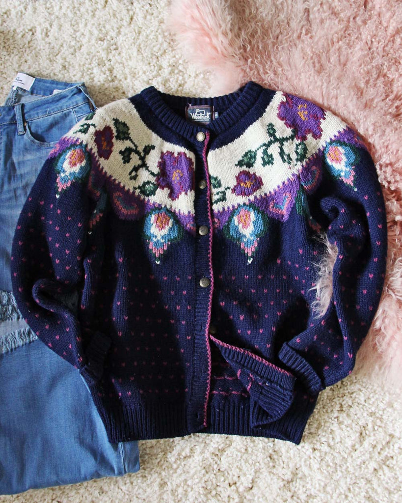 Vintage Heart & Floral Nordic Sweater, Sweet Vintage Sweaters from