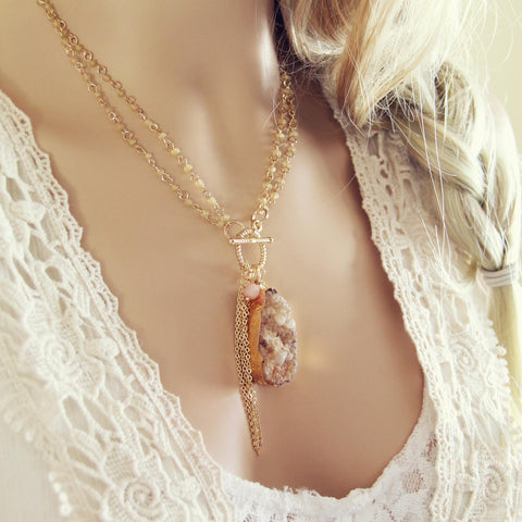 Wren & Stone Necklace in Sand
